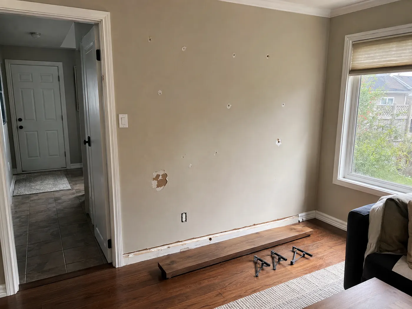 Home area before handyman repairs